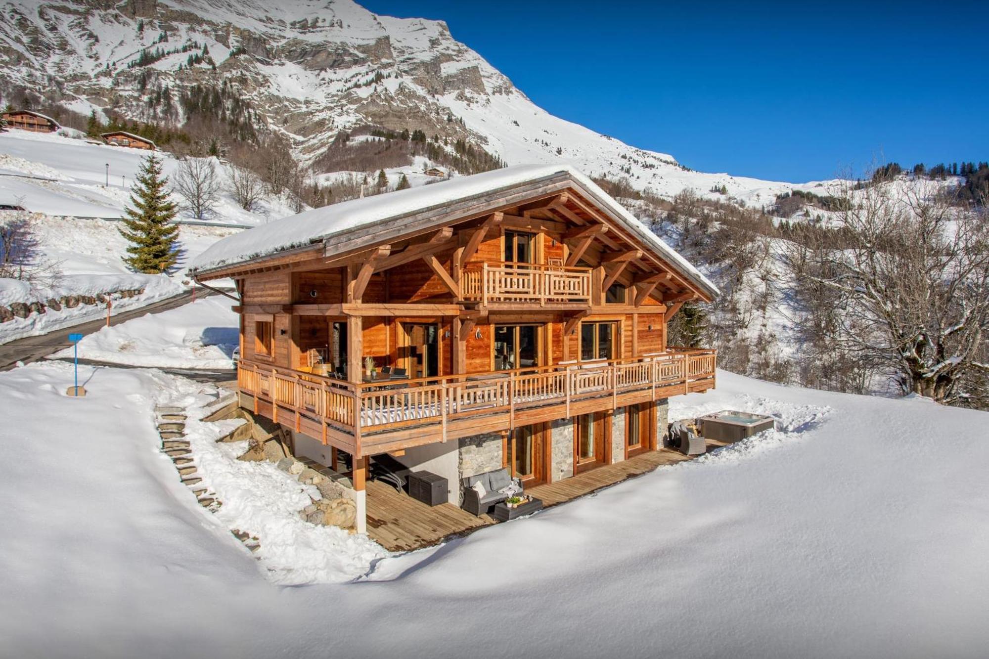 Chalet Sabaroc - Ovo Network ลา เจียตตาซ์ ภายนอก รูปภาพ